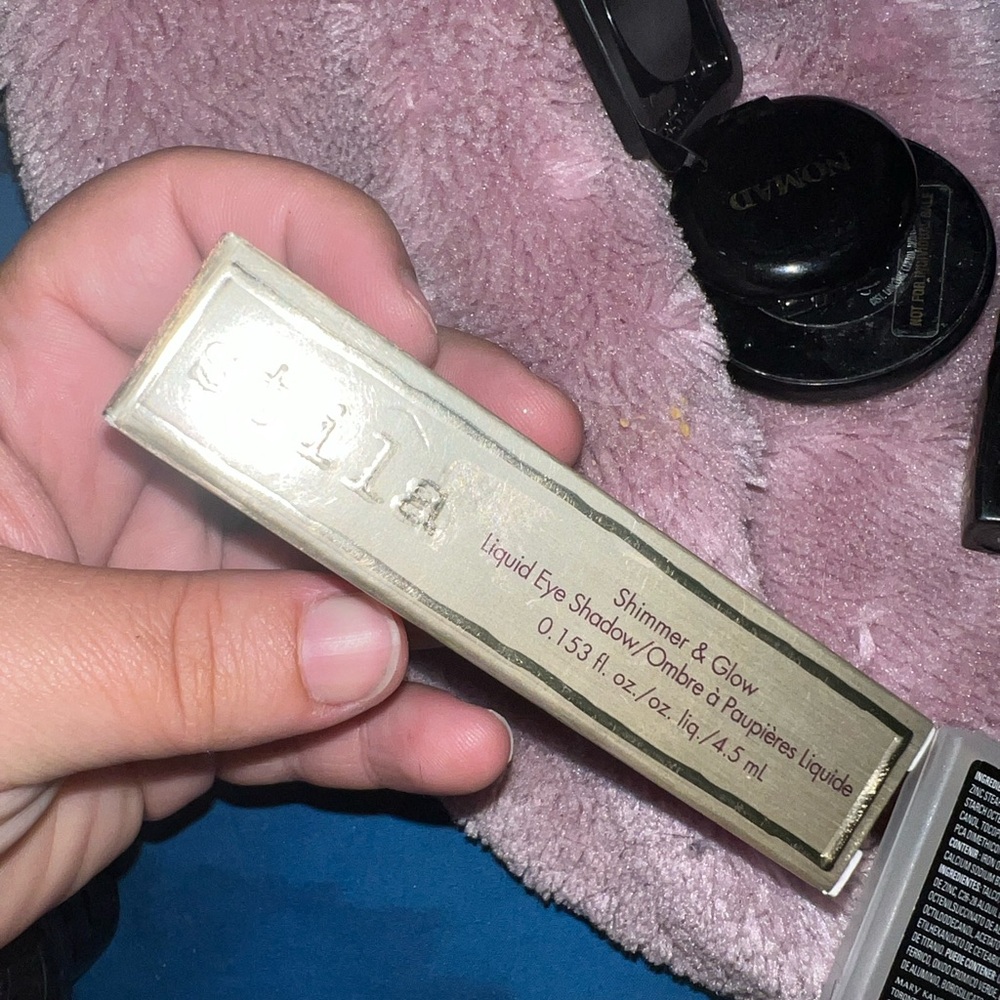 Stila liquid eyeshadow